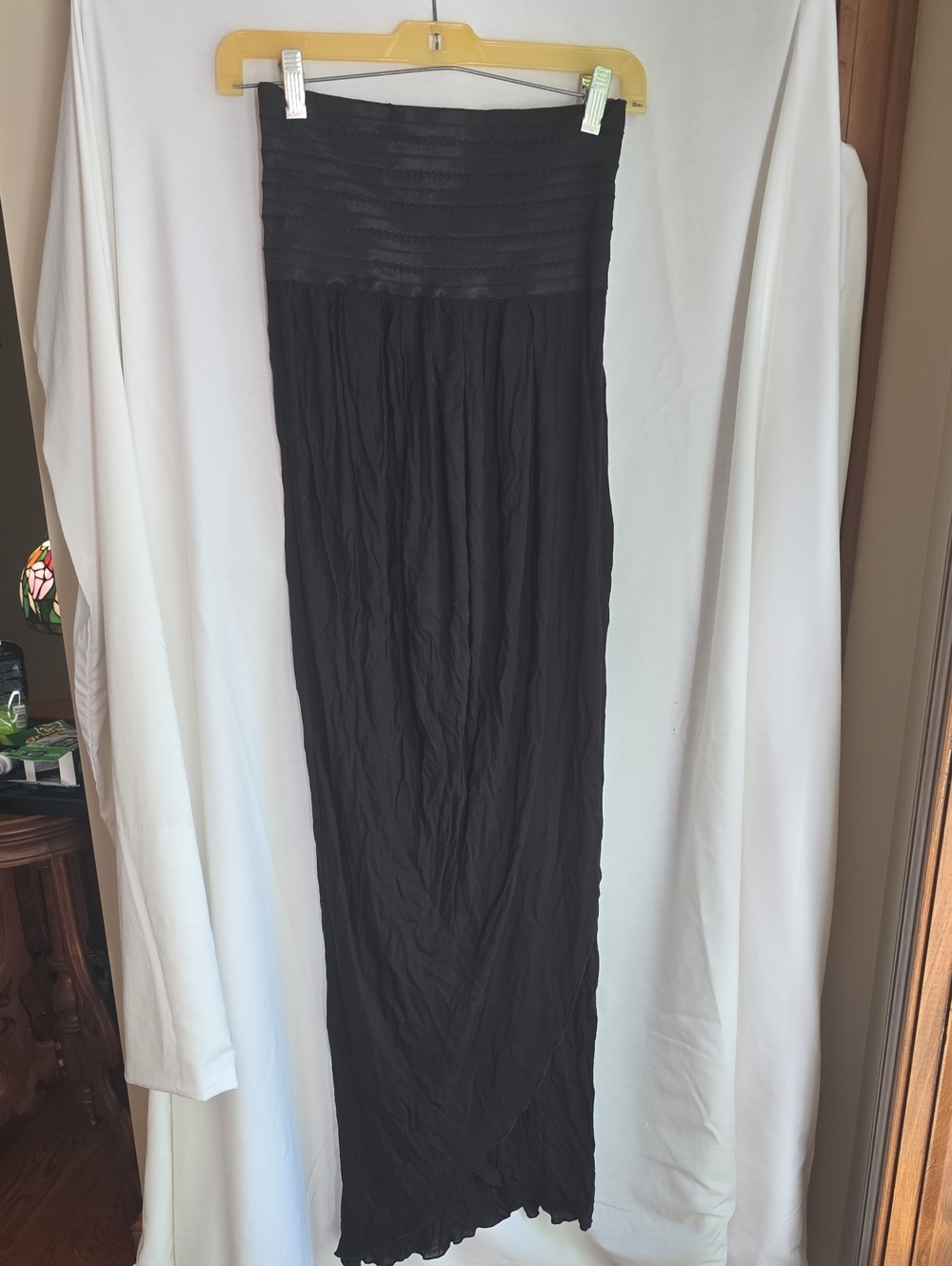 Elizabeth and James Black Strapless Maxi Tulip Dress